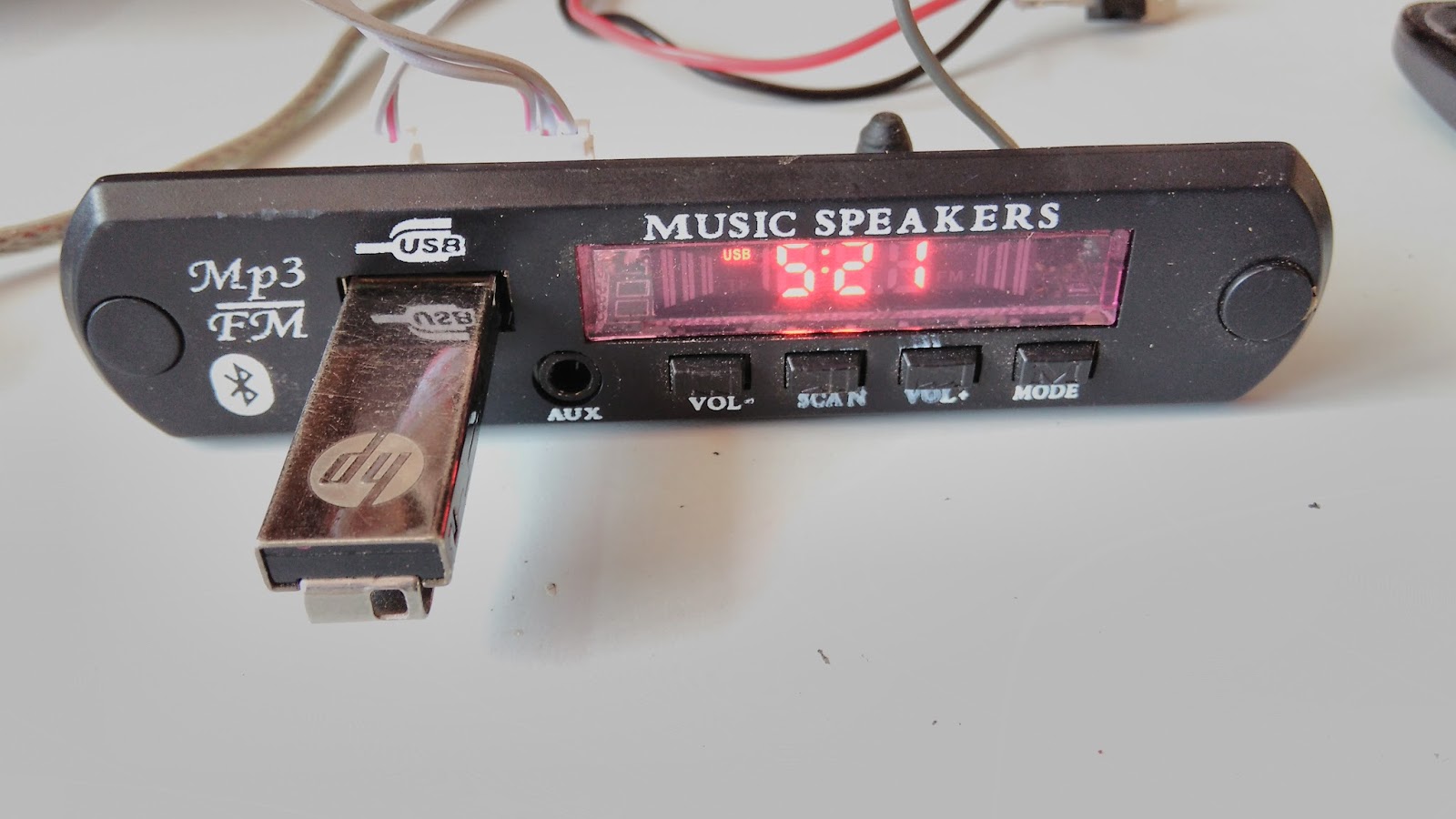 (part3)TestingBluetooth, SD card, AUX, FM radio mp3 player module