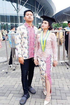 model kebaya wisuda berjilbab terbaru model kebaya wisuda berjilbab terbaru
