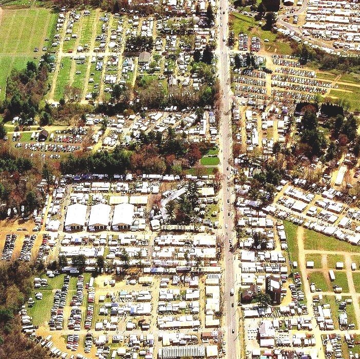 Brimfield, Massachusetts Brimfield Mass Flea Market