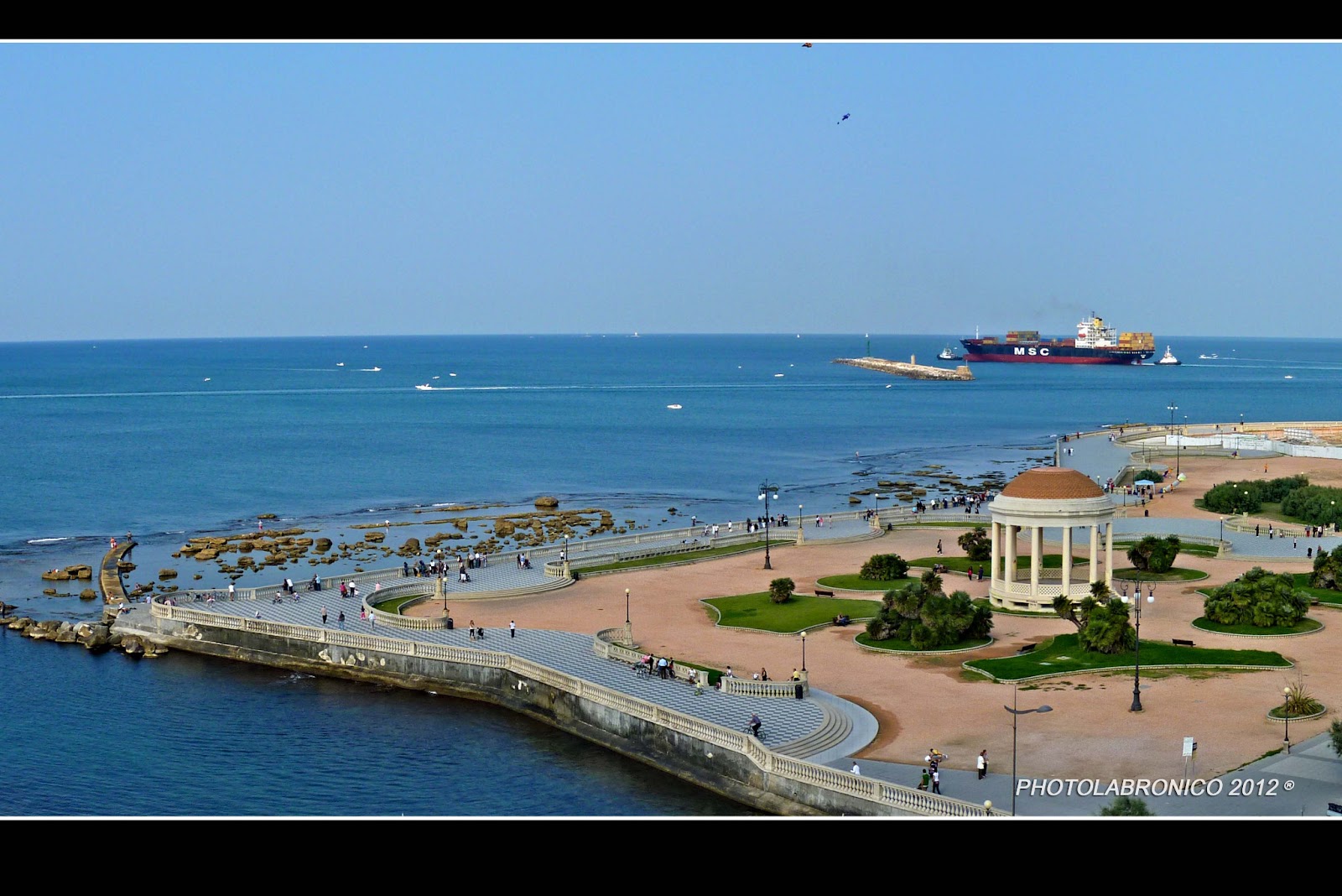 Photolabronico Immagini della Terrazza Mascagni a Livorno Photolabronico Immagini della Terrazza Mascagni a Livorno