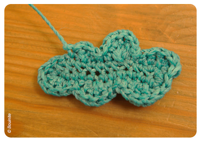DIY, broche, nuage, perle, crochet, tuto, la perle des loisirs, bouinite, blog DIY, broche, nuage, perle, crochet, tuto, la perle des loisirs, bouinite, blog