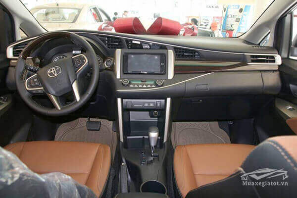 nội thất xe toyota innova 2019 toyota innova 2019 nội thất xe