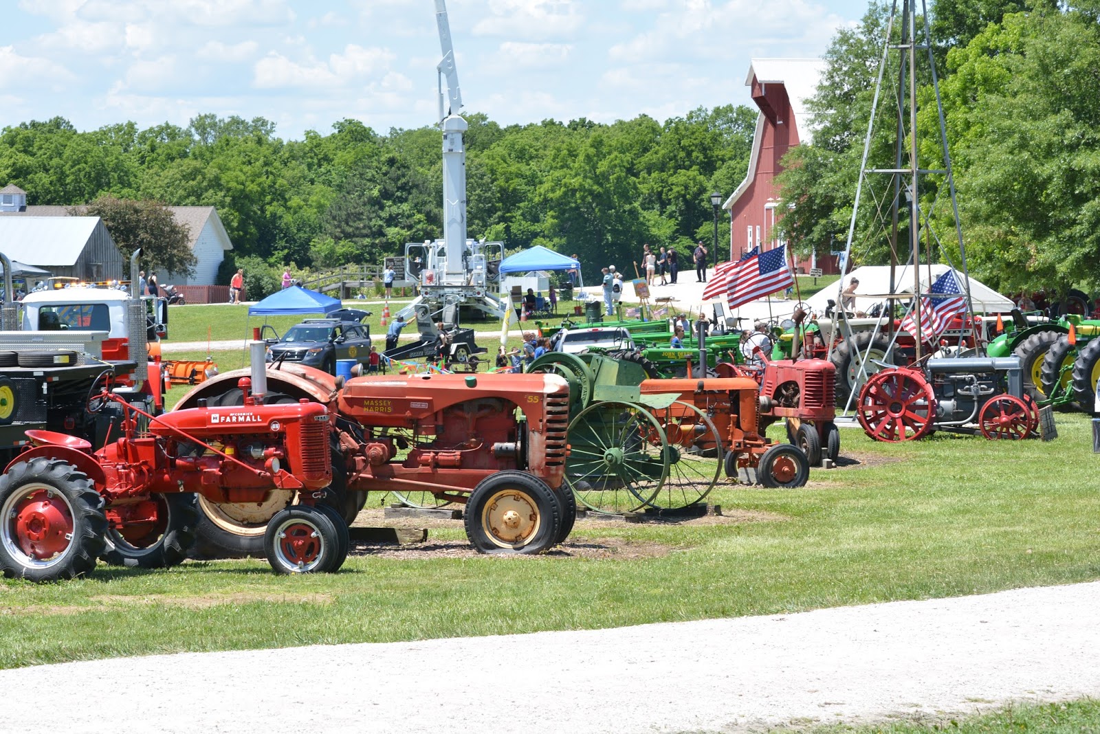 Calamity Acres Hobby Farm Tractor Daze 2016 and Some Bird Pictures
