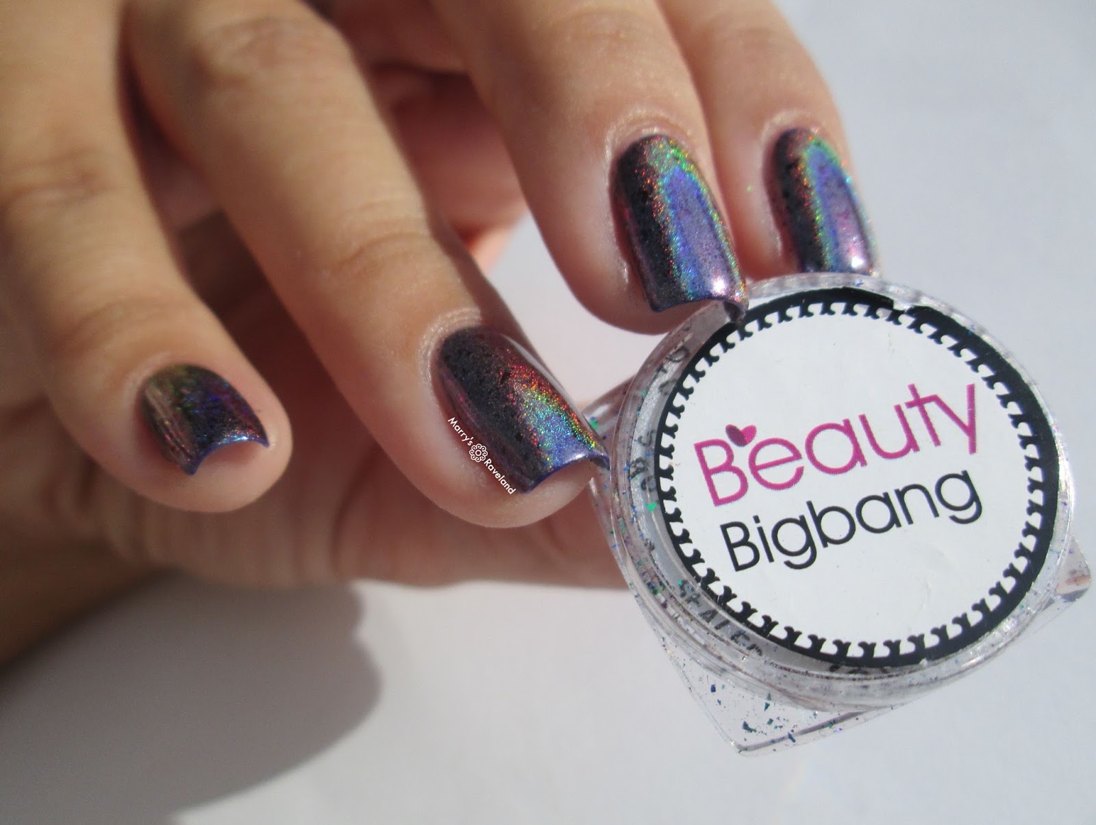 Chameleon Holographic Nail Art Flakes - wide 7