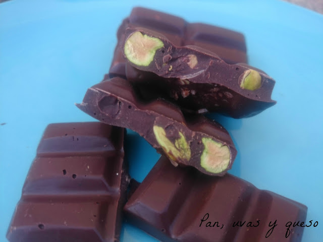 Chocolate con pistachos