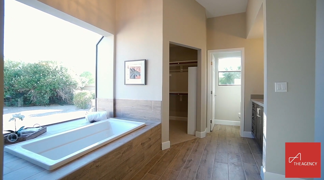 16 Photos vs. 9825 N 96th Place | Scottsdale - Luxury Home & Interior Design Video Tour 16 Photos vs. 9825 N 96th Place | Scottsdale - Luxury Home & Interior Design Video Tour