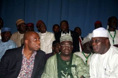 Atiku, Amaechi And 6 Other Governors Form New Party, Split PDP