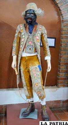 El traje más antiguo del Carnaval de Oruro data de mediados del siglo XIX