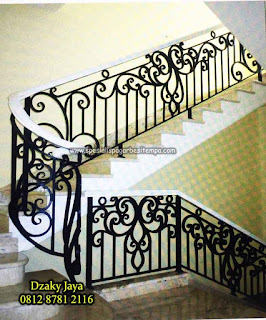 Railing Besi Tempa Mewah 1 Motif Railing, Tangga, Balkon, Besi, Tempa, Klasik, Mewah