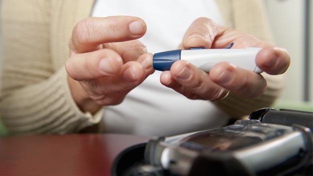 Cuidado del Adulto Mayor con Diabetes. Cuidado del Adulto Mayor con Diabetes.
