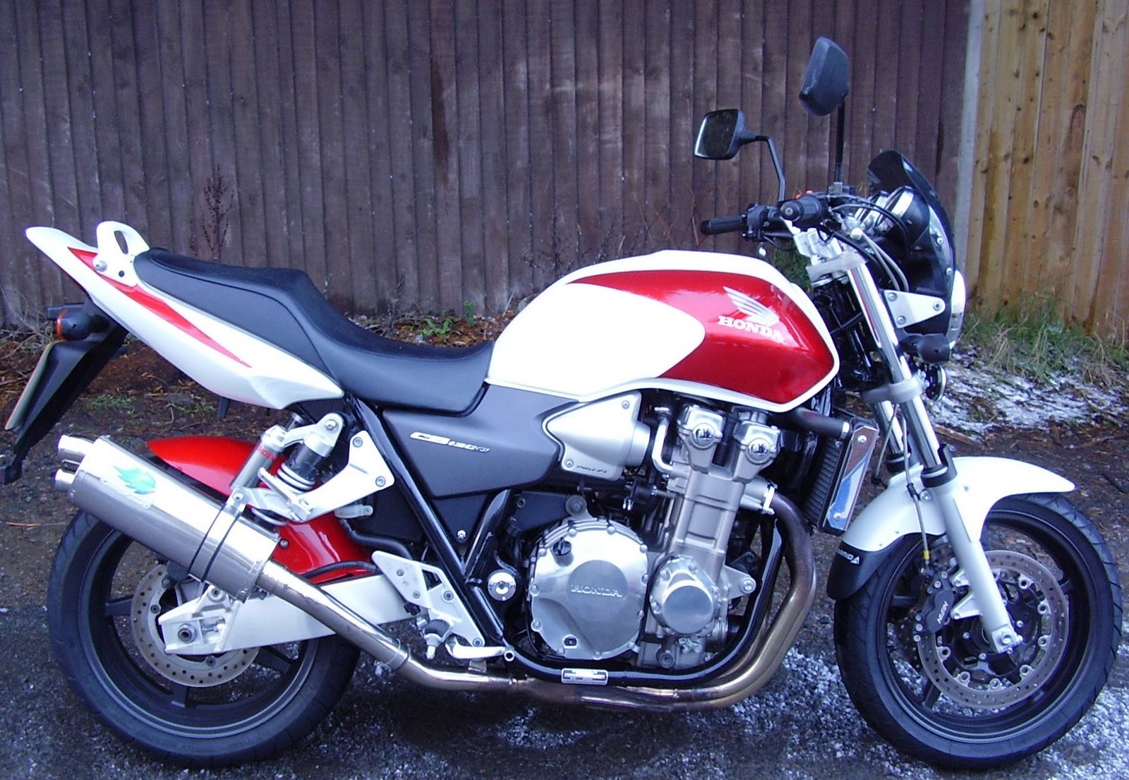 Хонда CB 1300 super four