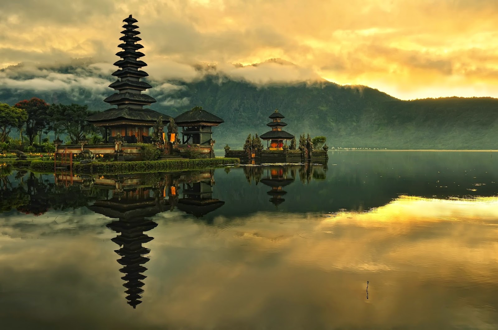 Asal-Usul Nama Pulau Bali - Bli Putu