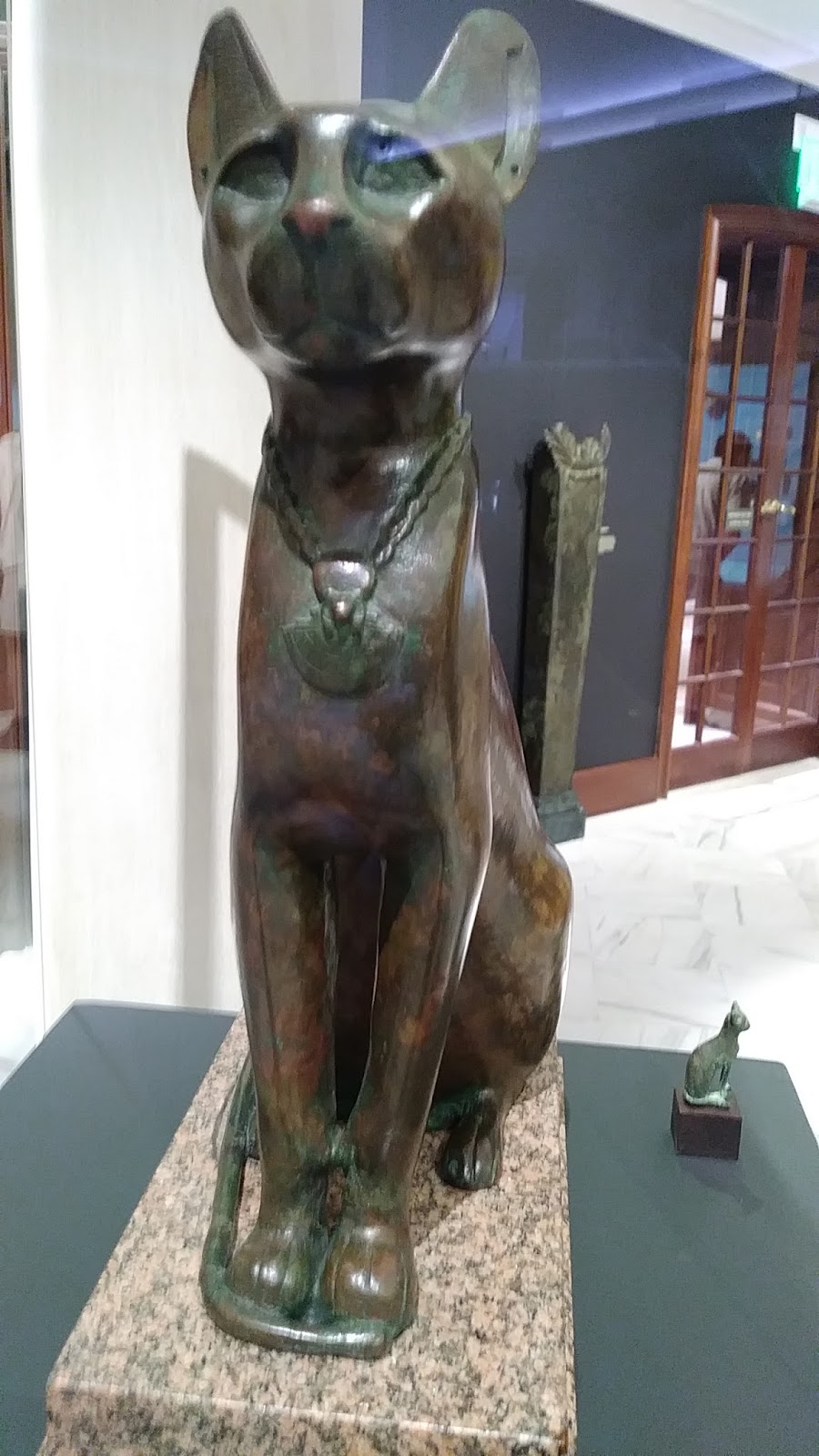 The OnLine Buzzletter Dumbarton Oaks Museum Part 2 The Egyptian Cat