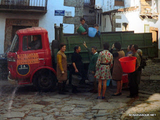 Camión del Tolo en Candelario Salamanca en 1969