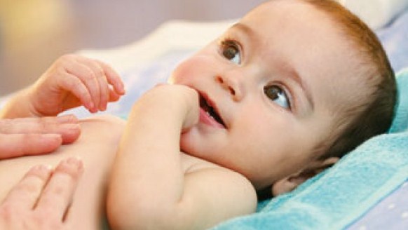 Gejala dan Cara Mengatasi Alergi Pada Bayi Mengatasi Alergi Pada Bayi