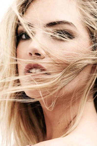 Spring Beauty Trends 2016 - Kate Upton for Glamour UK