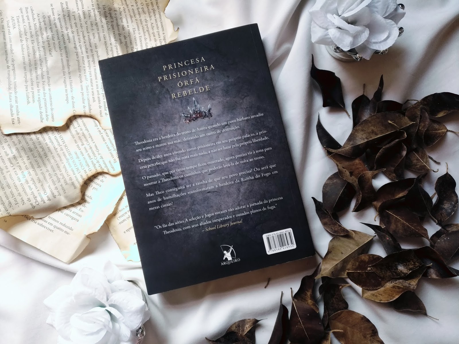 RESENHA: PRINCESA DAS CINZAS - LAURA SEBASTIAN RESENHA: PRINCESA DAS CINZAS - LAURA SEBASTIAN
