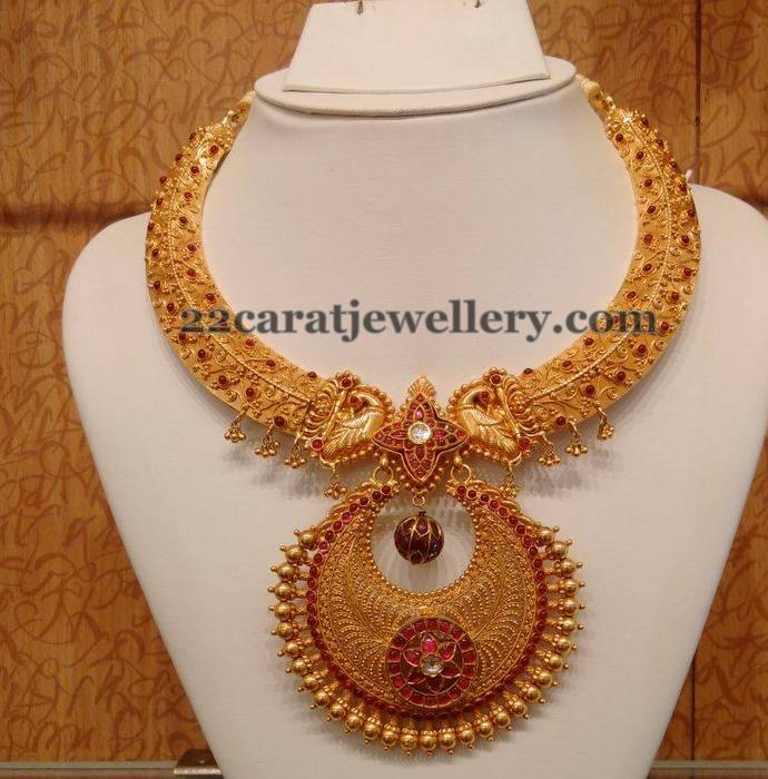 Spinel Rubies Peacock Gold Choker - Jewellery Designs