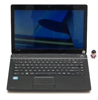 Laptop Toshiba C40 ( Intel Core i3 ) 14-inch