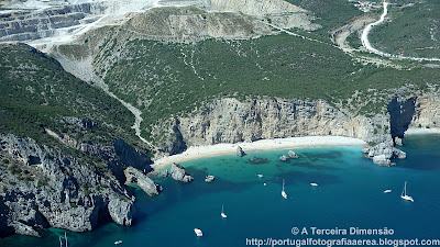 Praia da Ribeira do Cavalo
