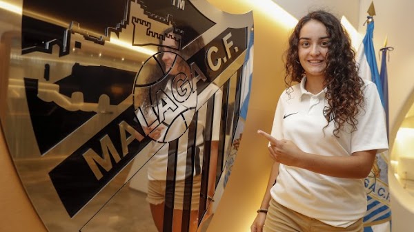 Oficial: Málaga Femenino, Farfán renueva una temporada