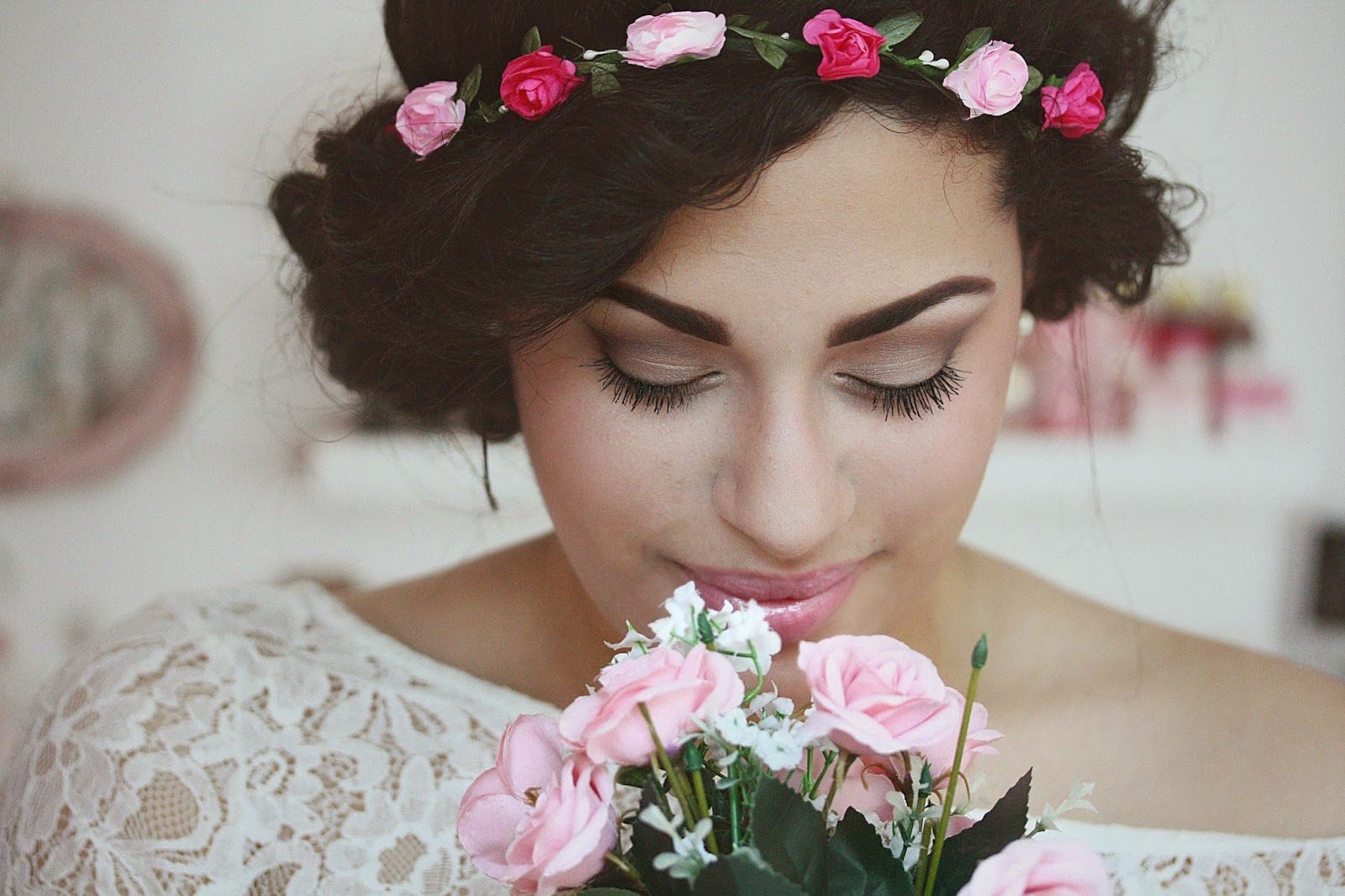 http://www.rosemademoiselle.com/2015/03/spring-flower-girl-tutoriel.html
