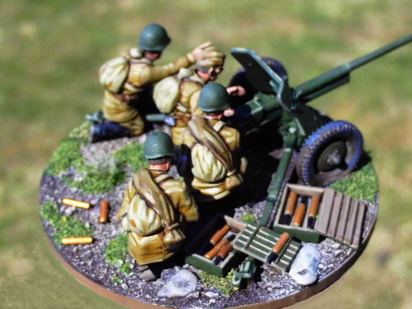 Ubique Soviet 45mm antitank gun M1942 & Crew, Plastic Soldier Company