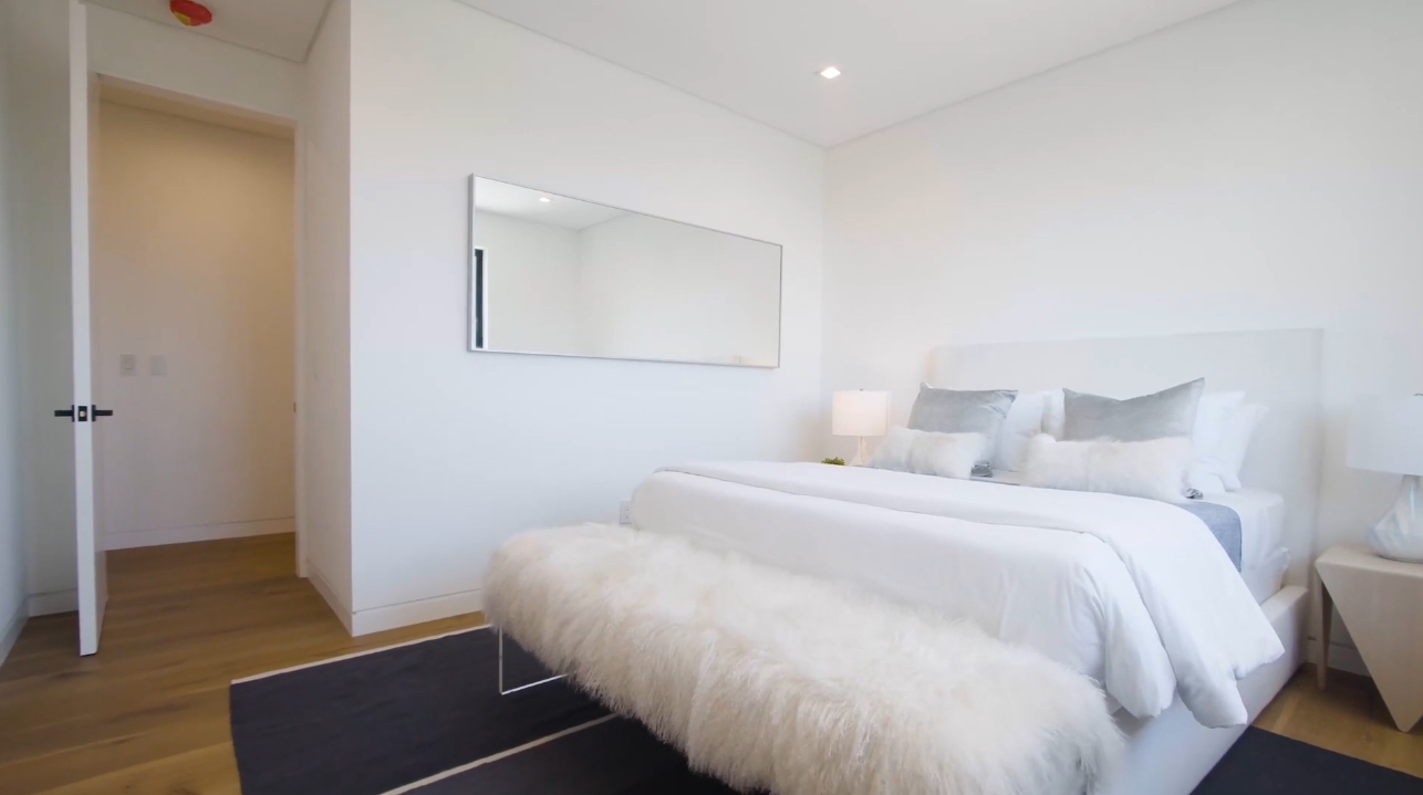 65 Photos vs. 1659 Marlay Dr, Los Angeles Luxury Home Interior Design Tour