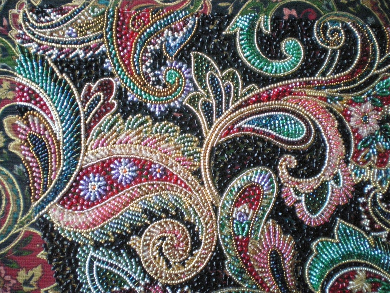 Threads Across the Web The Final Furlong