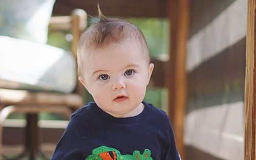 Tips Merawat Rambut Bayi Tumbuh Lebat dan Hitam Tips Merawat Rambut Bayi Tumbuh Lebat dan Hitam