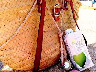 bebida de coco y mango