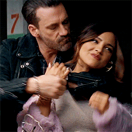 beadc2e9c31a13fdf39d9e646e7deb87.gif