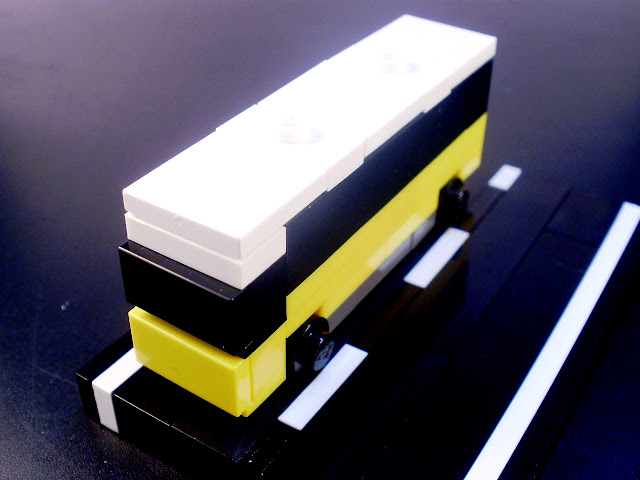 MOC LEGO Autocarro da CARRIS micro escala