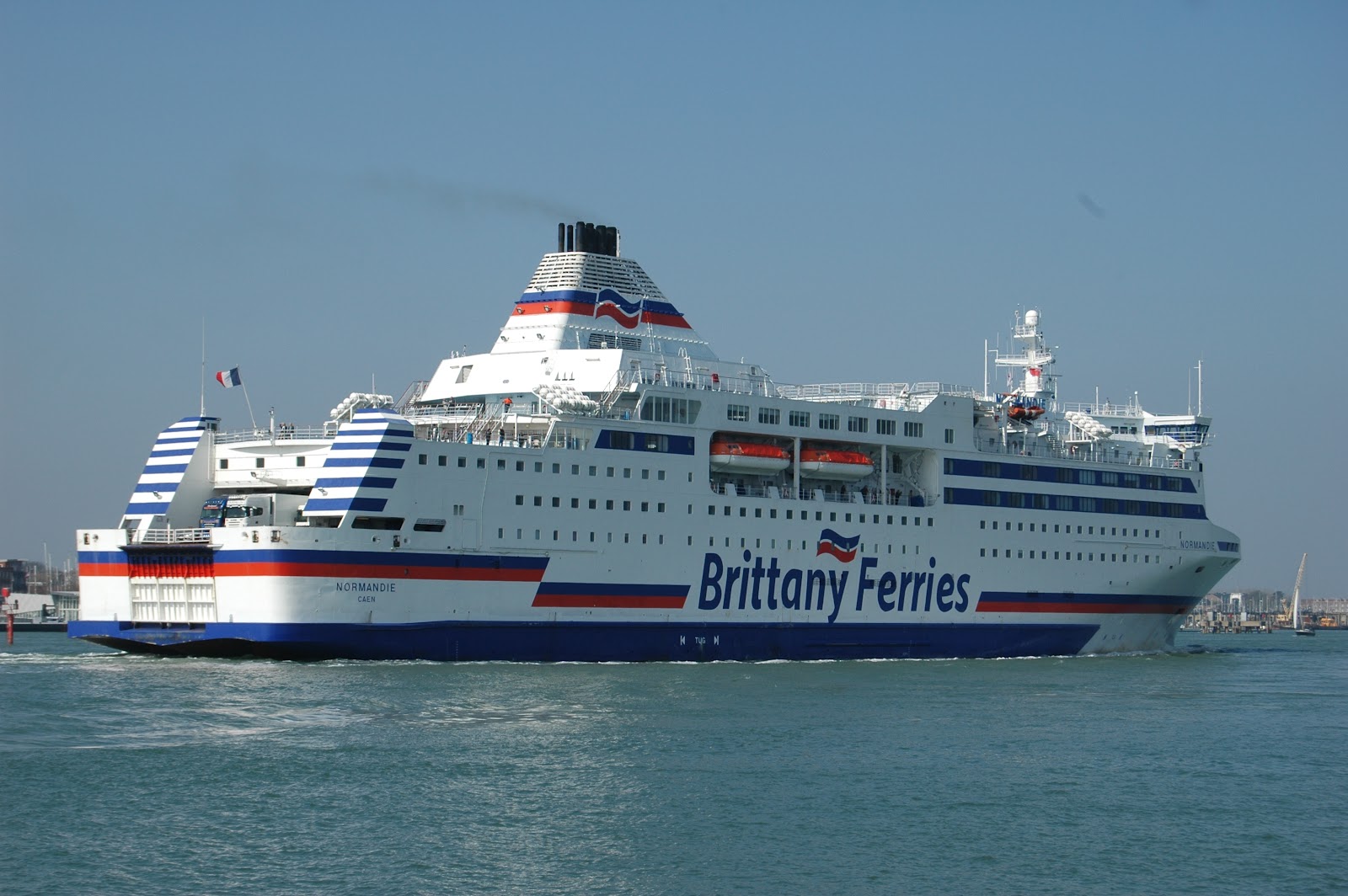 vmf-alifesailingcruiseferries-blogspot-co-uk-brittany-ferries