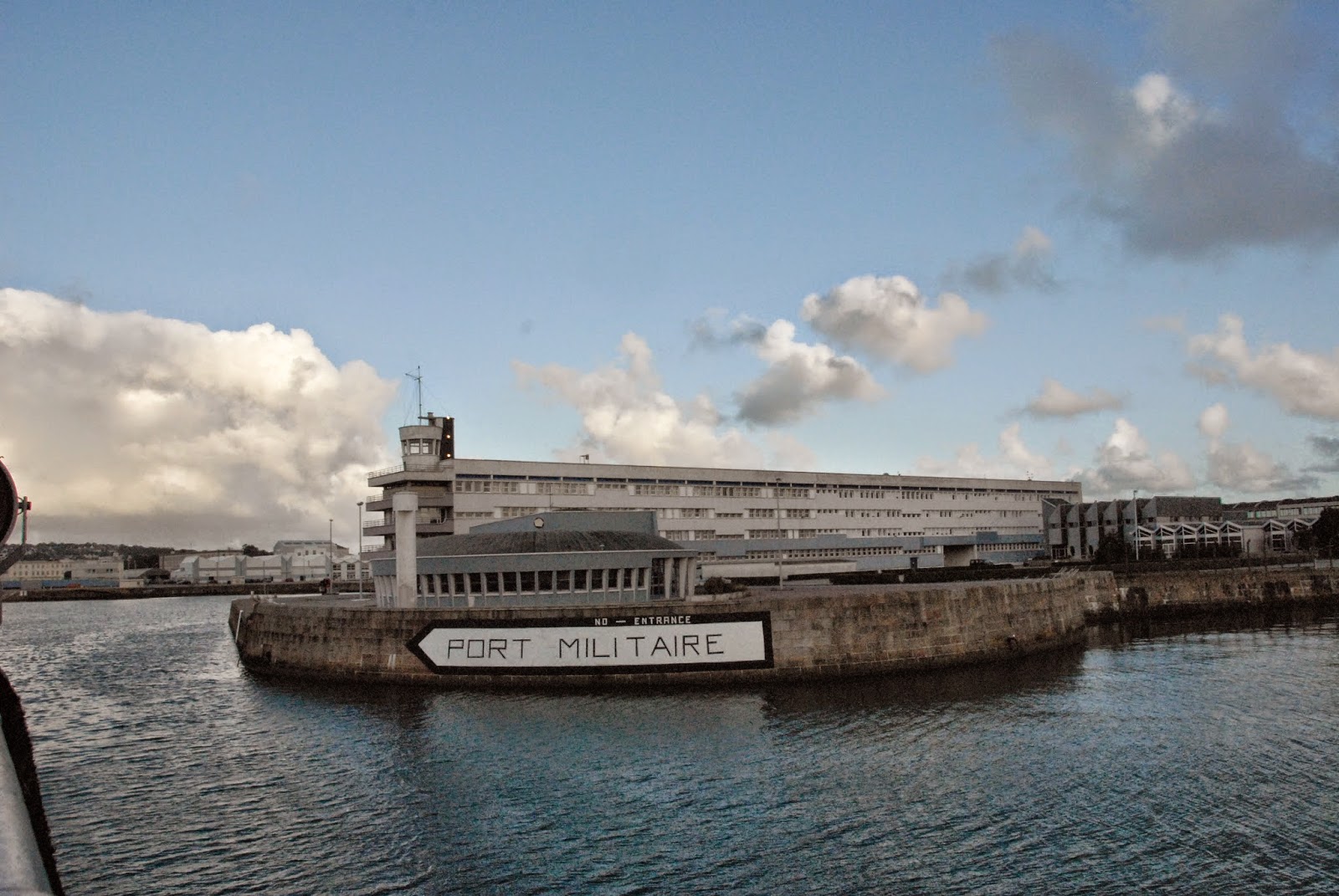 Port De Cherbourg Recrutement Envelopmer - le courrier des marins: la vigie du Homet Marine nationale