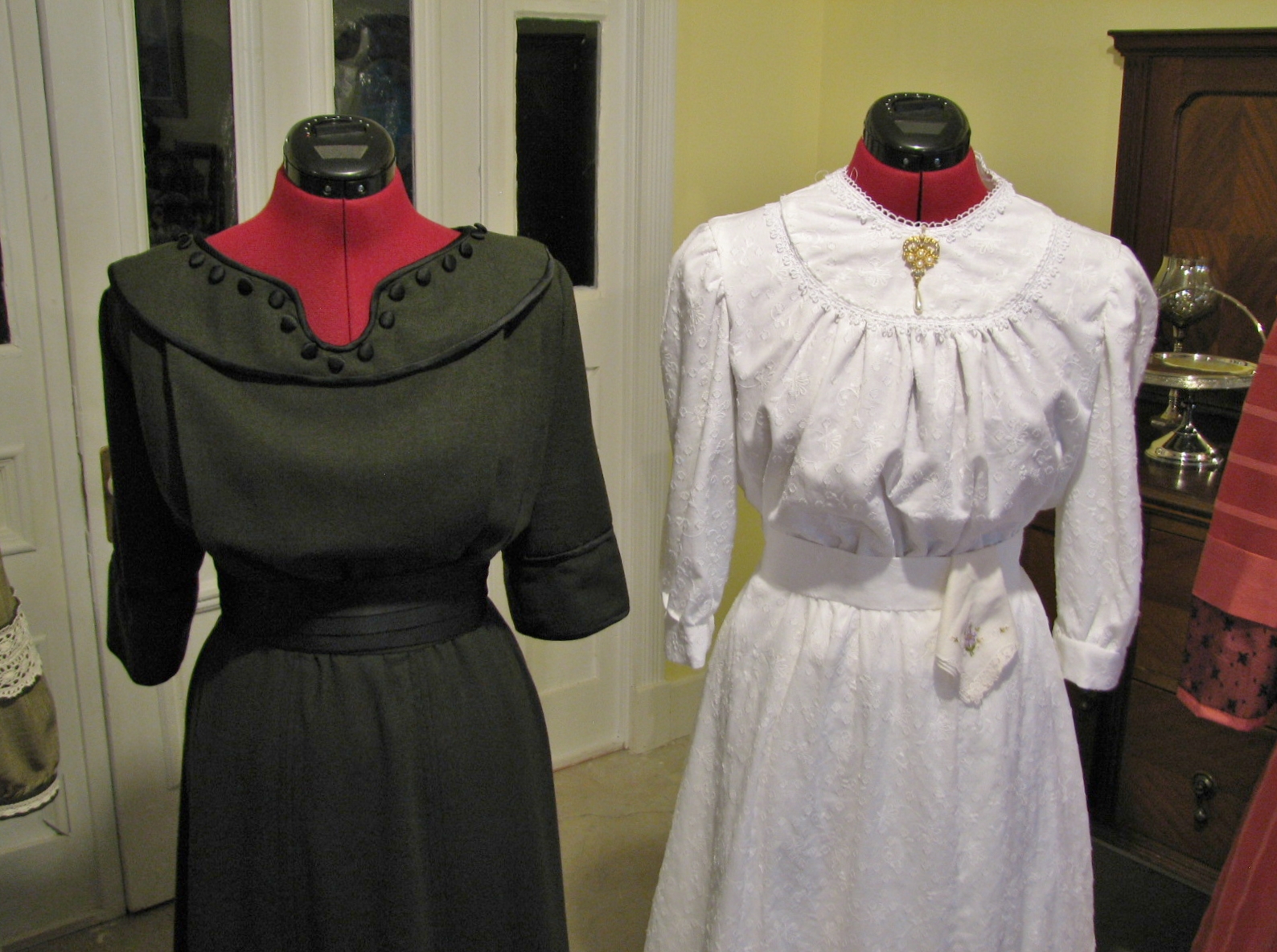 P.E.I. Historic and Reproduction Clothing: Trousseau at Green Gables ...