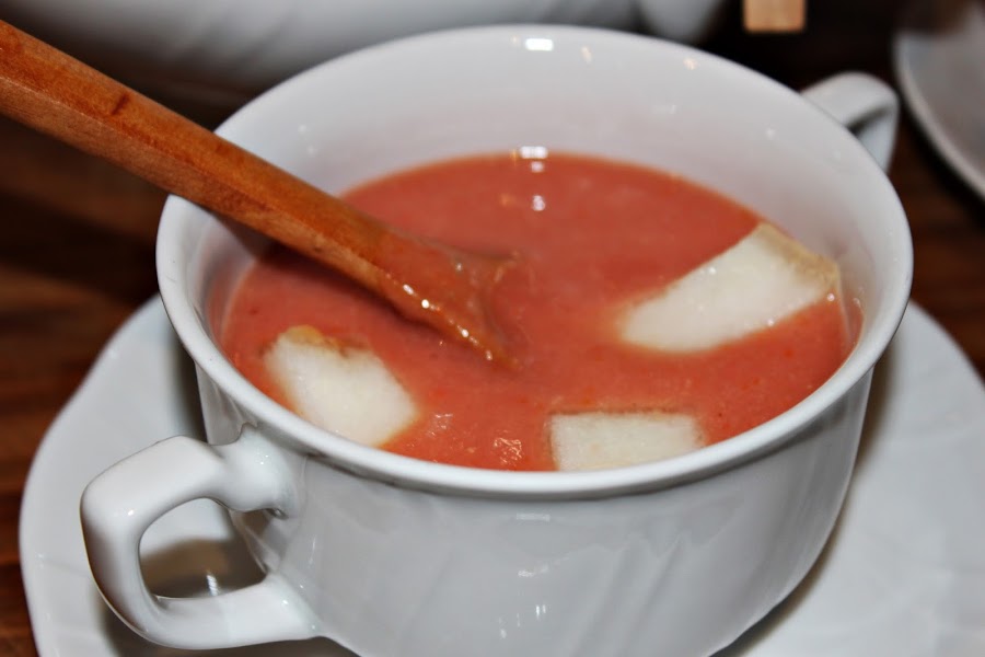 SOPA DE TOMATE Y MELÓN CON THERMOMIX