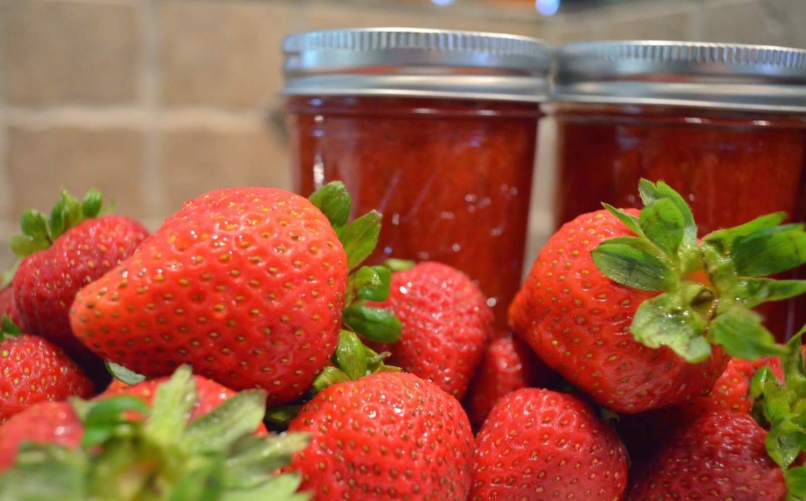 Domestic Diva On A Dime Strawberry Jam DIY
