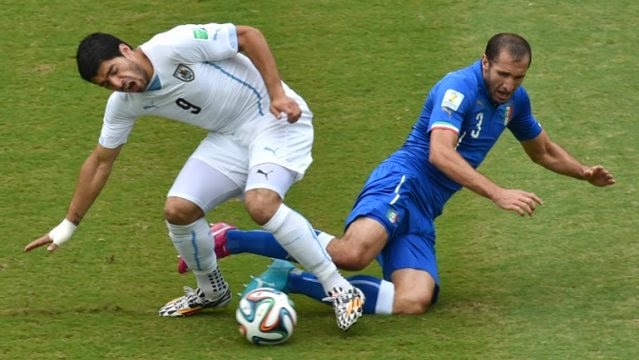 Caé otro Europeo abatido en el Mundial; Los Uruguayos eliminan a Italia  1-0 en cerrado partido. 