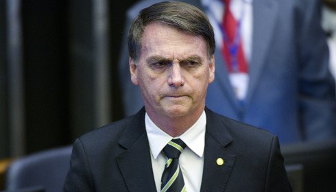 Buscar por 'idiota' no Google mostra Bolsonaro como resultado