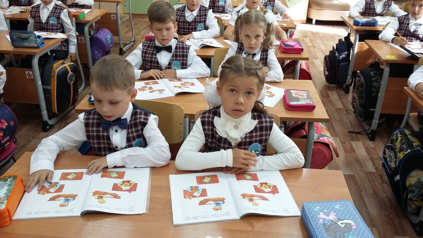 неделя доброты в школе. здоровая еда в школе. неделя начальной школы план. питание в школе. неделя начальных классов плакат.