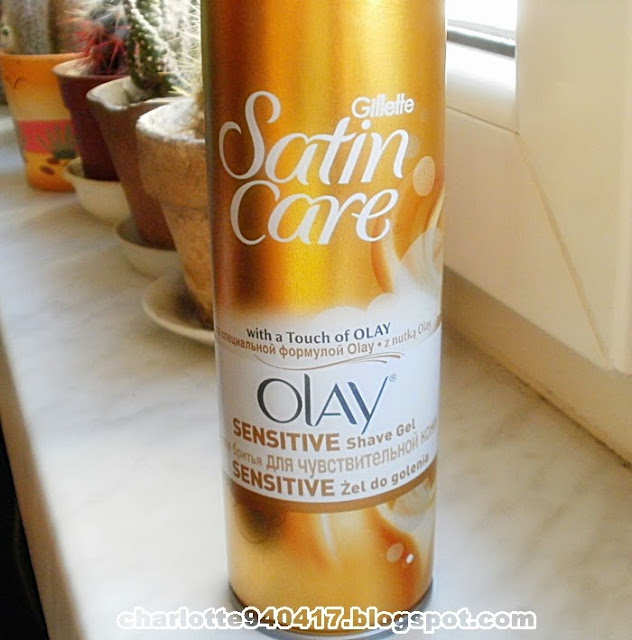 Pianka do golenia Gillette Satin Care with a touch of Olay