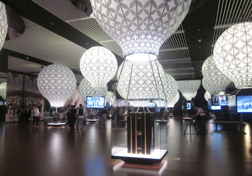 Louis Vuitton Exhibition in Chengdu, China on Behance