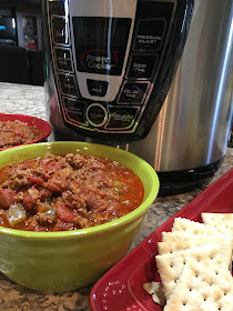 Instant Pot Chili, Chasing Saturdays, easy meal