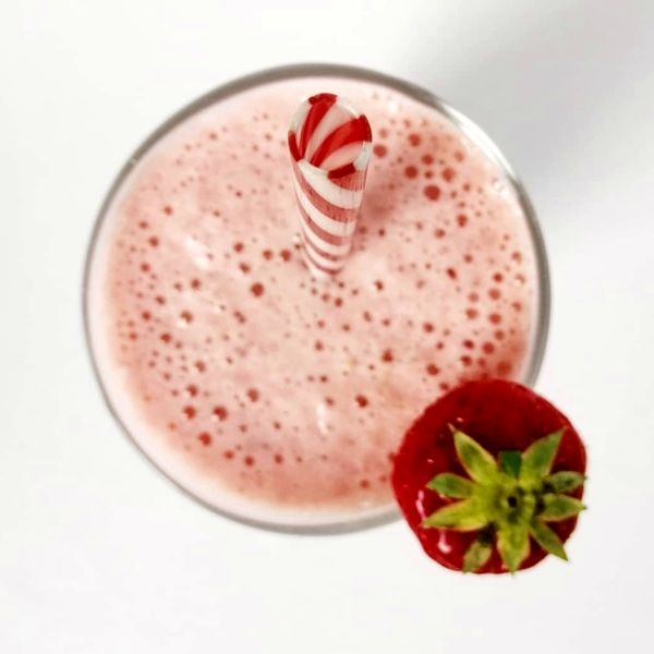 Jus strawberry mix susu coklat untuk kecerdasan otak