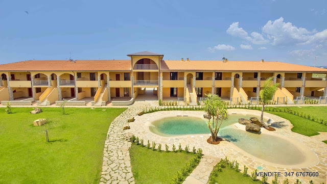 piscina degli Appartamenti nuovi in vendita via Collacchie, Follonica Follonica_Via_collacchie-appartamento-bilocale-trilocale-vendita_Grosseto Invest Immobiliare le case al mare in Maremma
