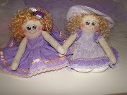Hoje vou postar as fotos de duas bonecas que fiz para uma encomenda, . (dsc )