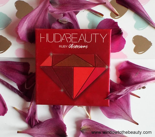 Huda Beauty new  Obsessions Palette