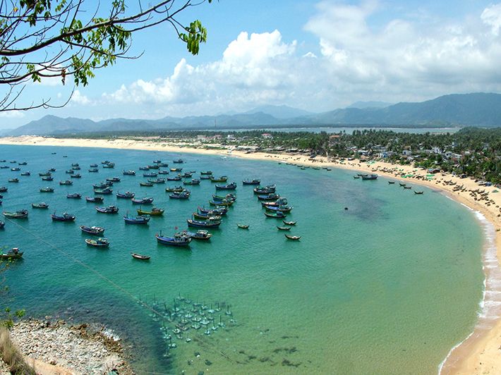 Biển Tuy Hòa - Tour du lịch Hà Nội - Bình Định - Quy Nhơn