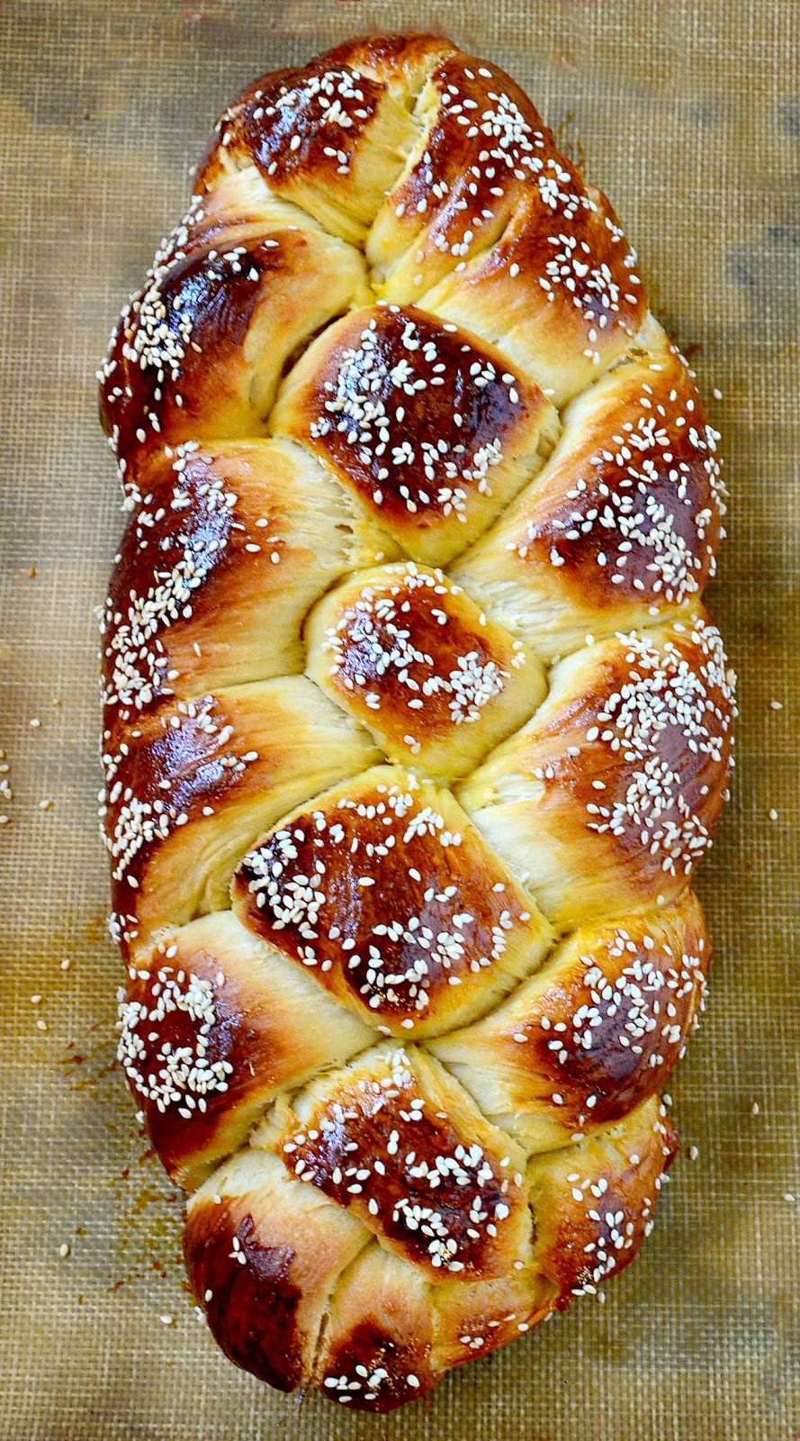 This is How I Cook Challah Bread (My Favorite Friday Treat)